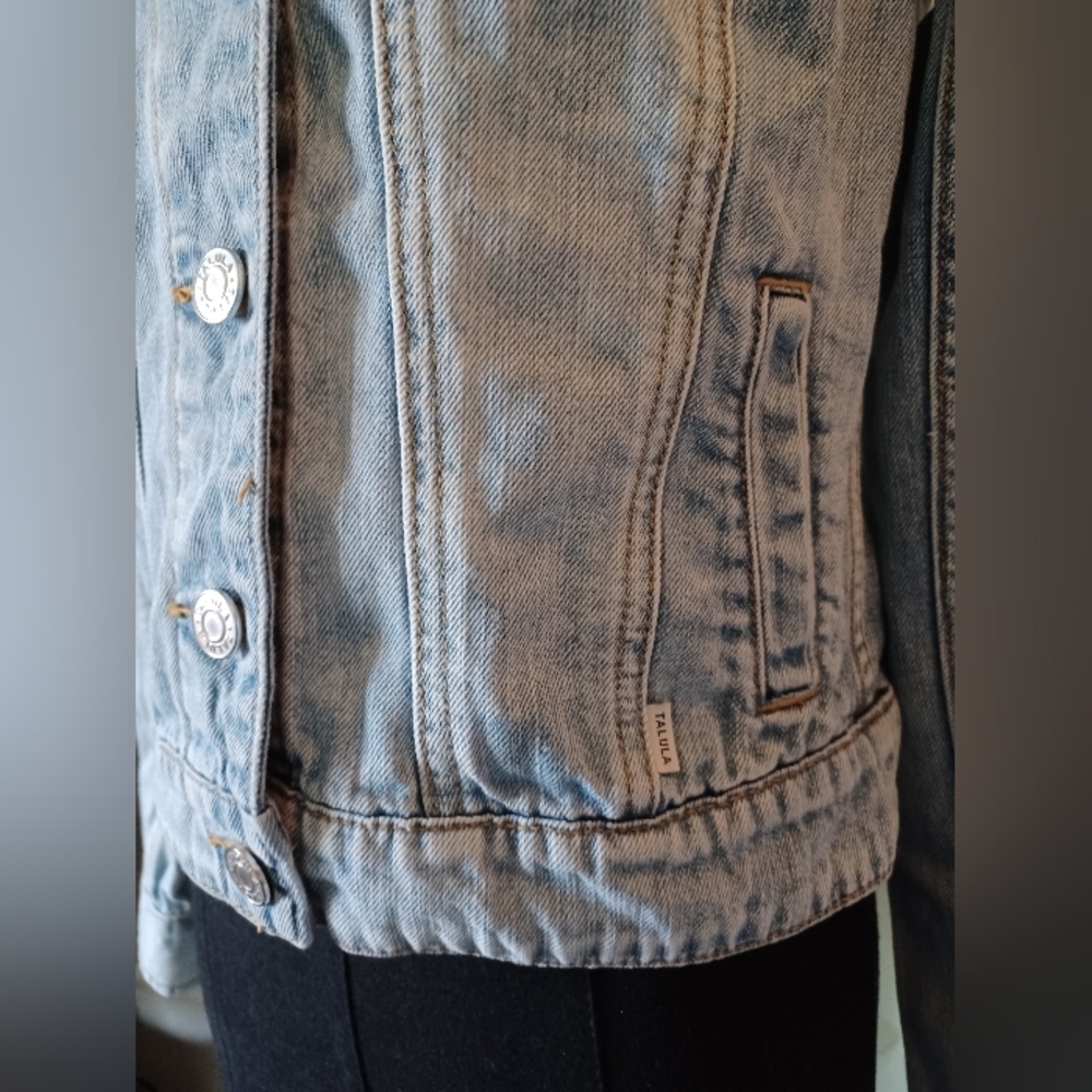 Talula Vintage Light Blue Denim Jacket - Picture 10 of 16